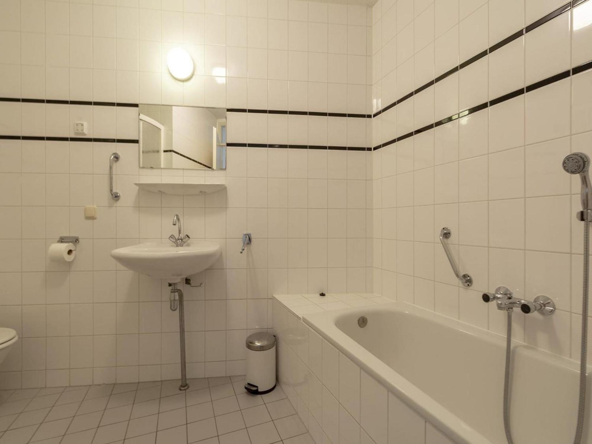 Remarkable Apartment With Beautiful Garden 줄리아나도르프 외부 사진